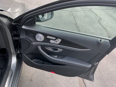 2017 Mercedes-Benz E 300 4MATIC®