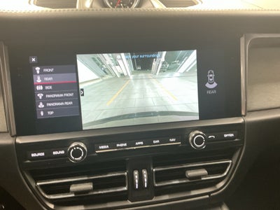 2020 Porsche Macan Turbo