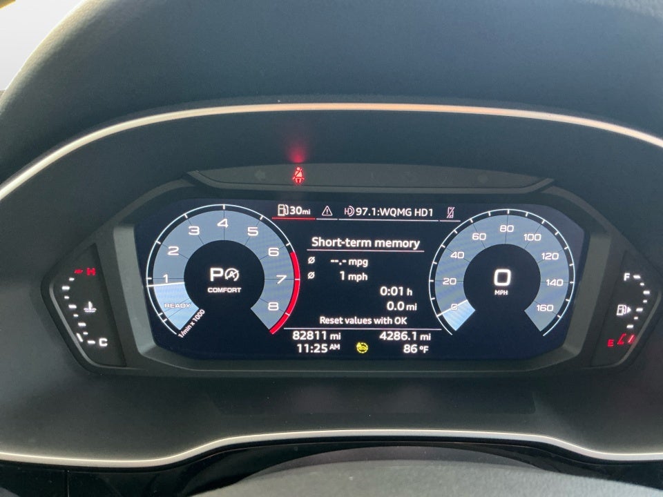 2022 Audi Q3 Premium 40 TFSI quattro Tiptronic