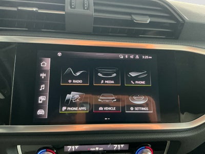 2022 Audi Q3 S line Premium