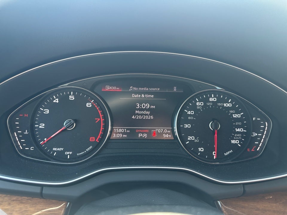 2023 Audi Q5 Premium 45 TFSI S line quattro