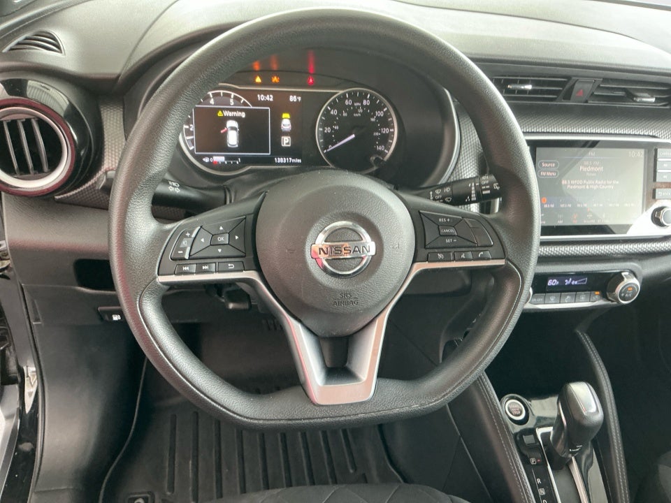 2020 Nissan Kicks SV