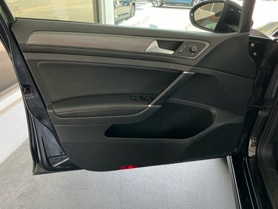 2021 Volkswagen Golf TSI