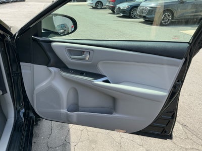 2017 Toyota Camry XLE