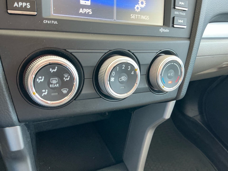 2016 Subaru Forester 2.5i