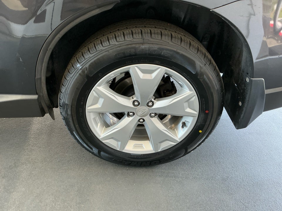 2016 Subaru Forester 2.5i