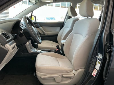 2016 Subaru Forester 2.5i
