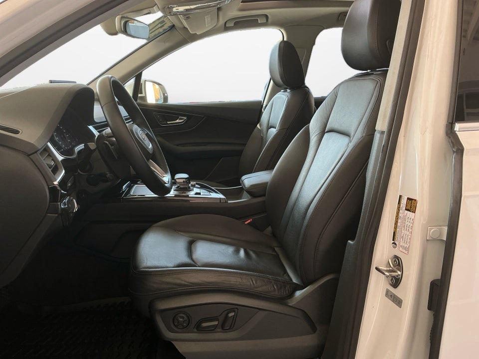 2017 Audi Q7 3.0T Premium