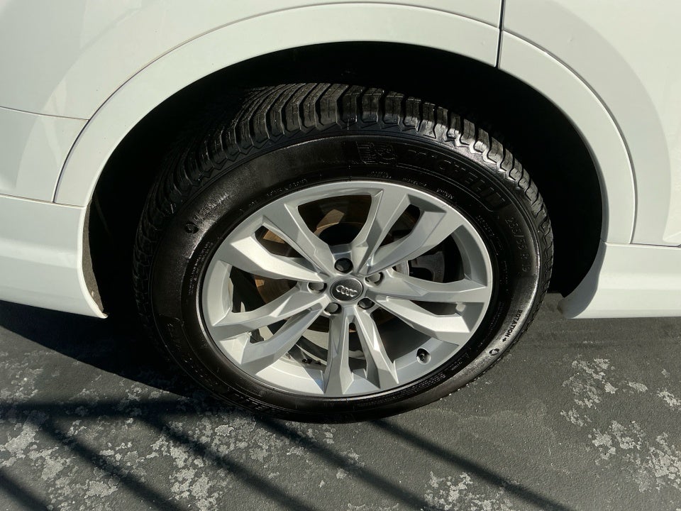 2017 Audi Q7 3.0T Premium