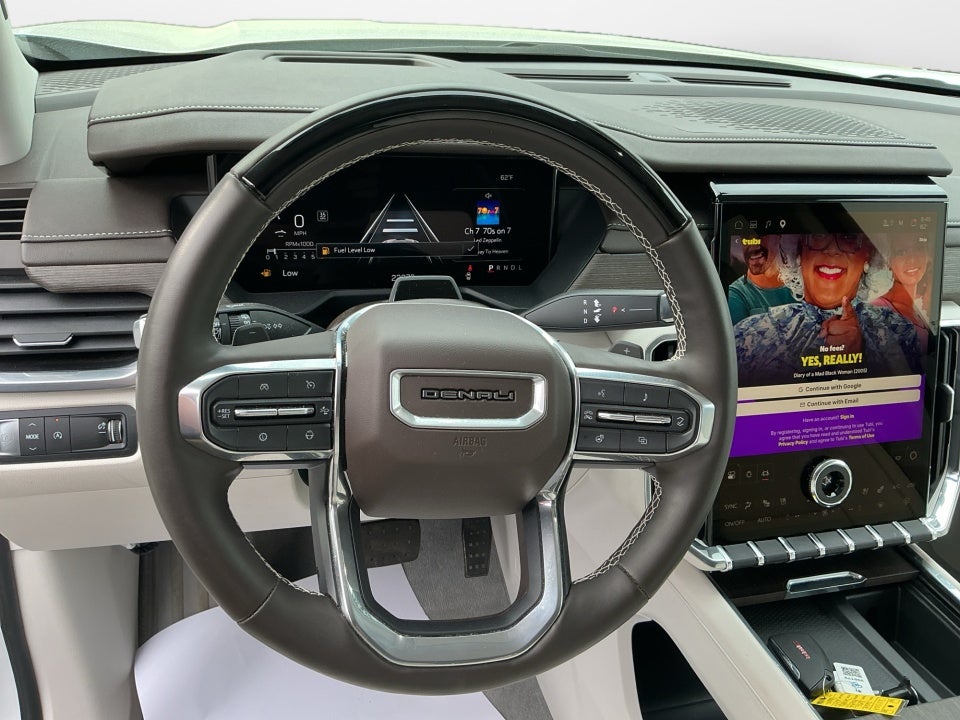 2024 GMC Acadia FWD Denali