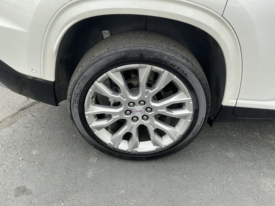 2024 GMC Acadia FWD Denali