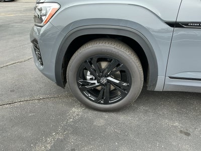 2026 Volkswagen Atlas Cross Sport SEL R-Line Black