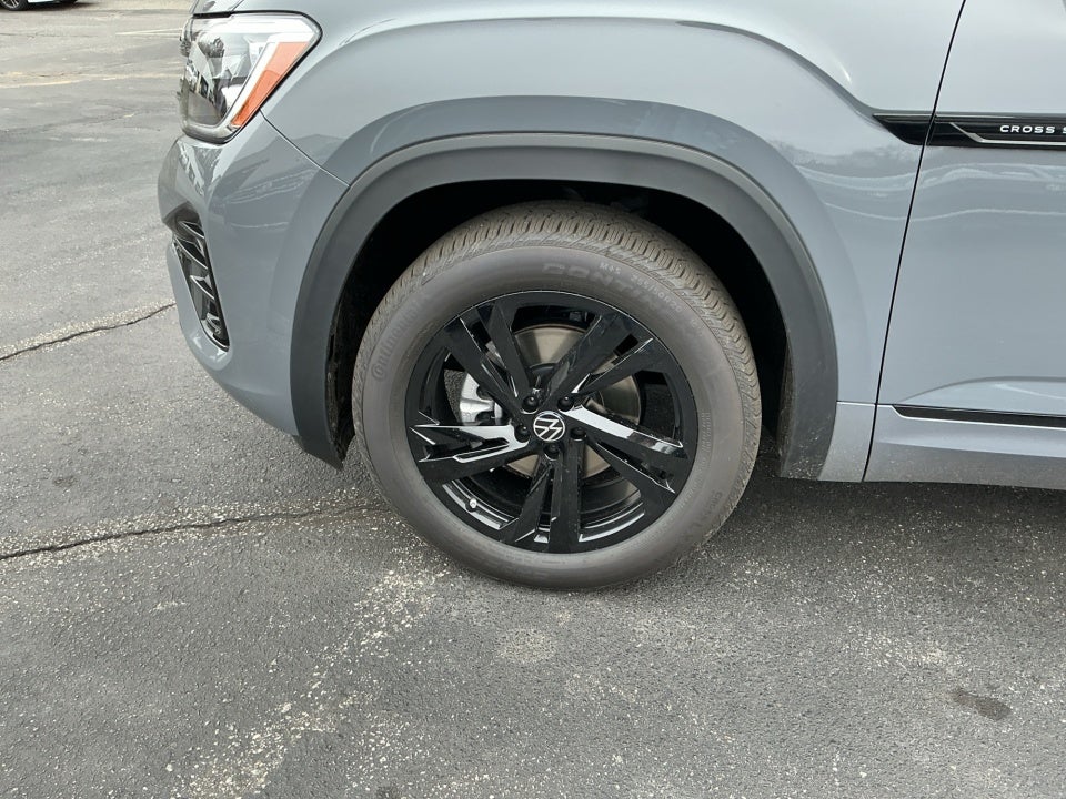 2026 Volkswagen Atlas Cross Sport SEL R-Line Black