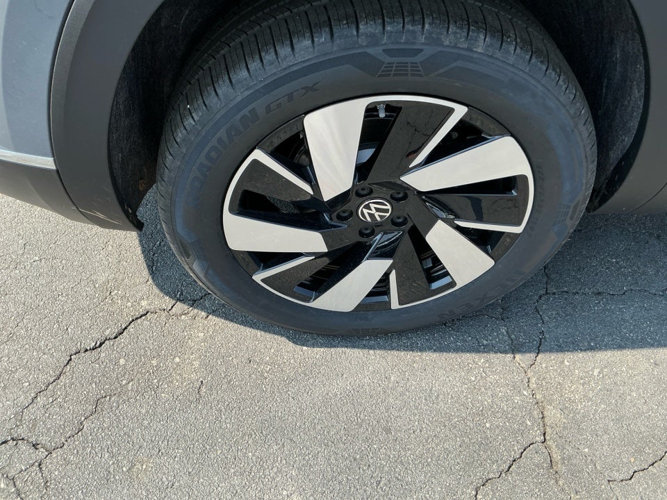 2026 Volkswagen Atlas Cross Sport SEL