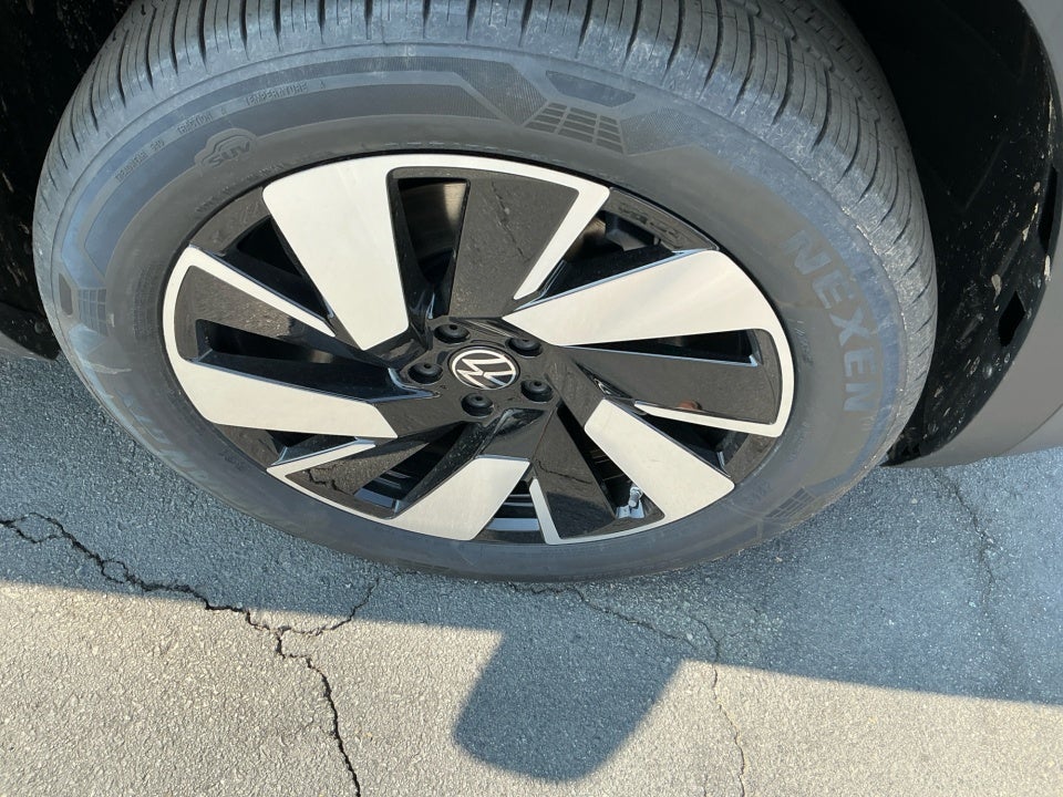 2026 Volkswagen Atlas Cross Sport SEL