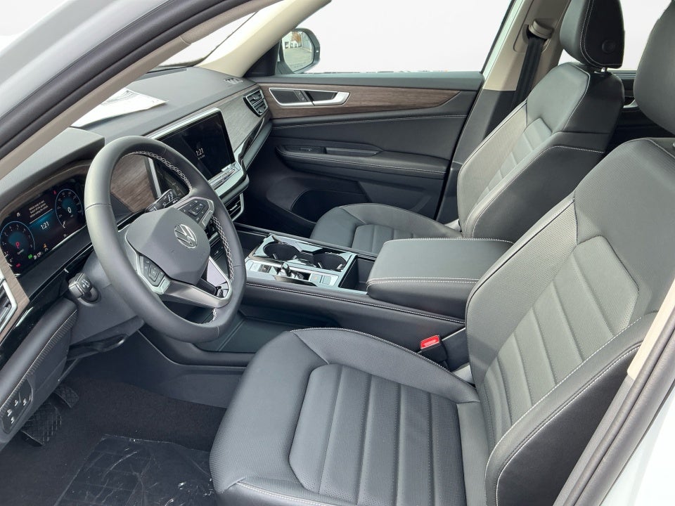 2026 Volkswagen Atlas SEL