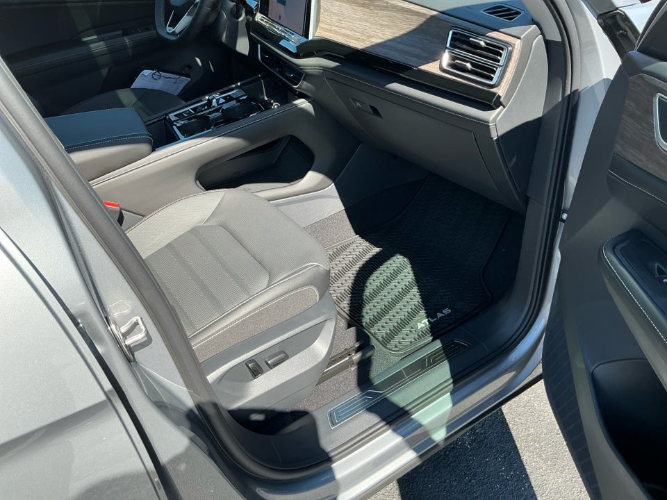 2026 Volkswagen Atlas SEL