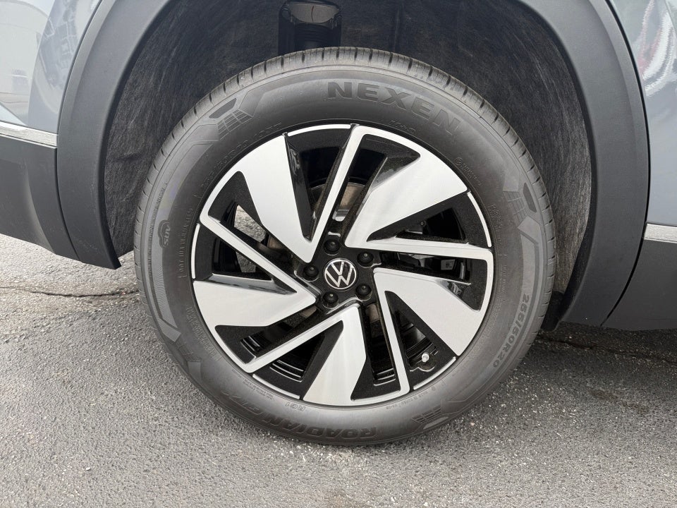 2026 Volkswagen Atlas SEL