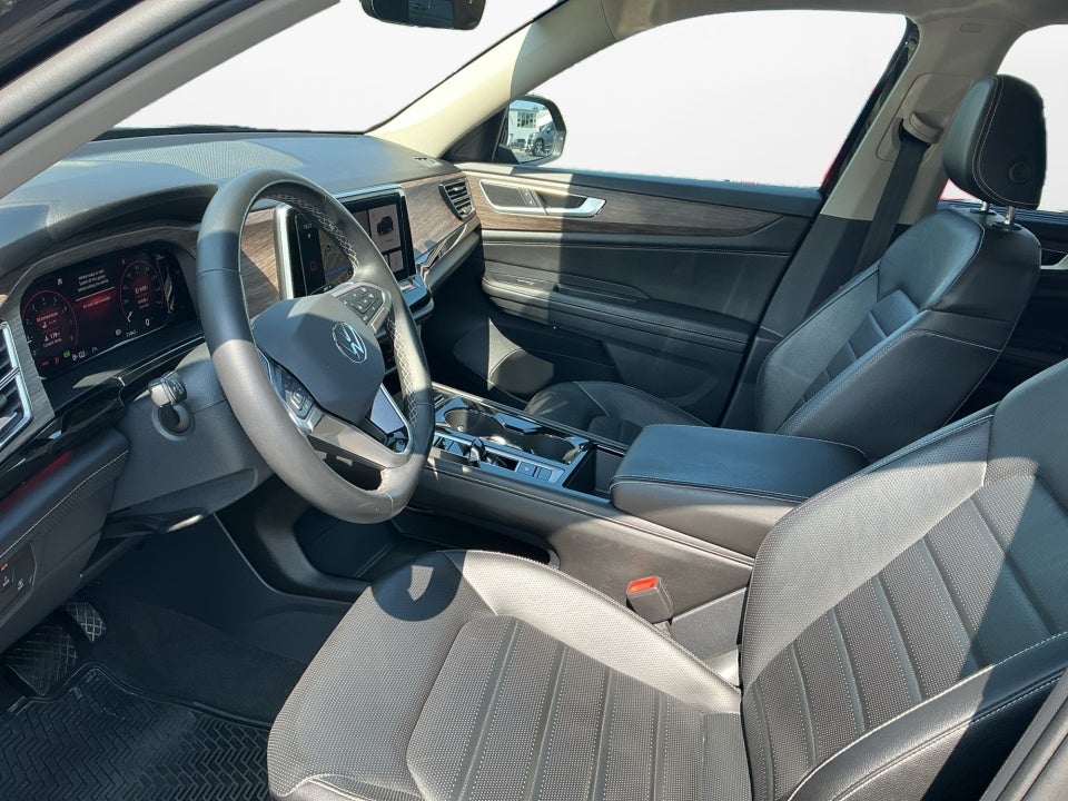 2024 Volkswagen Atlas 2.0T SEL