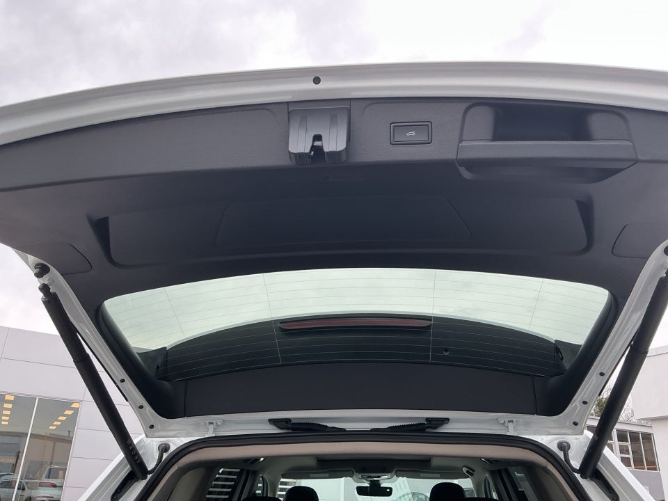 2026 Volkswagen Atlas Peak Edition