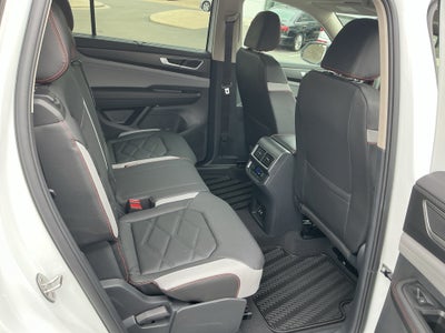 2026 Volkswagen Atlas Peak Edition