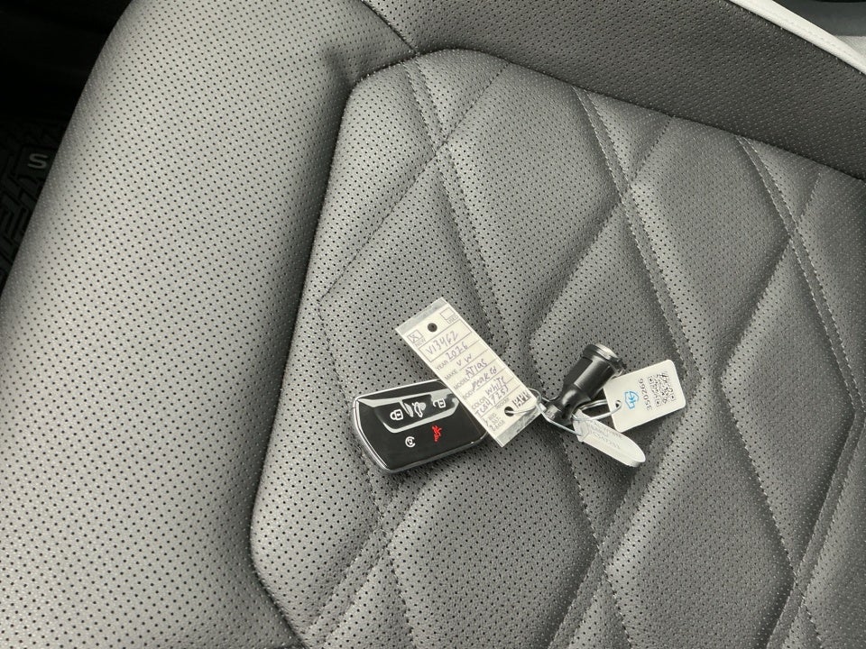 2026 Volkswagen Atlas Peak Edition