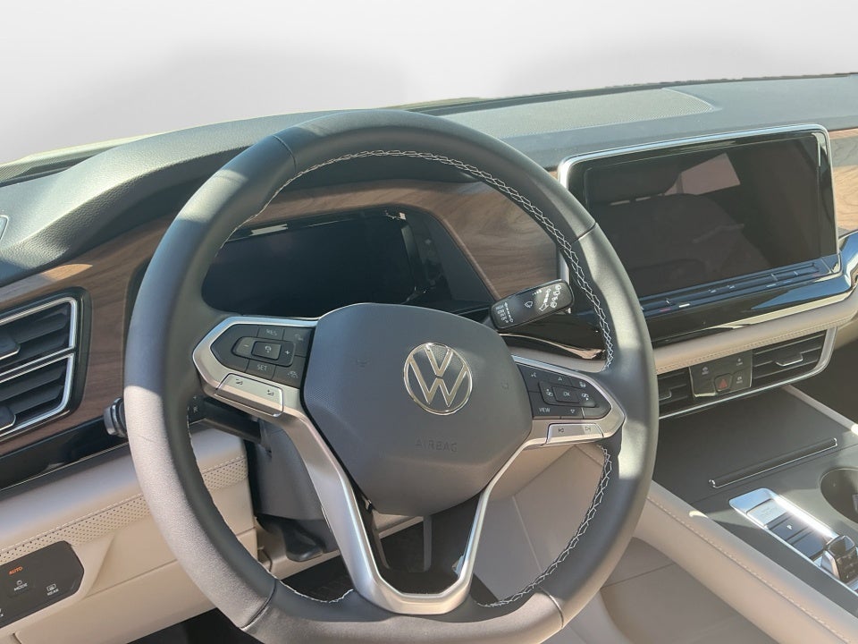 2026 Volkswagen Atlas SE