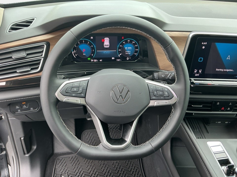 2025 Volkswagen Atlas 2.0T SE