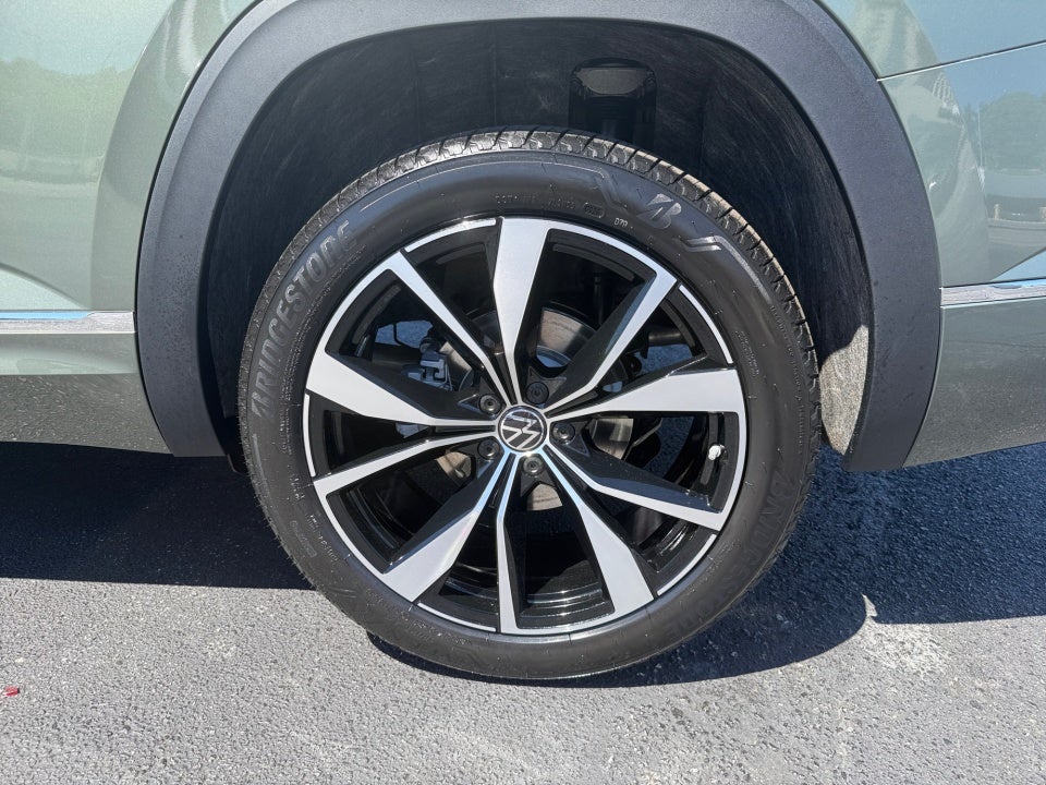 2026 Volkswagen Atlas SEL Premium R-Line