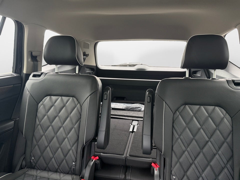 2026 Volkswagen Atlas SEL Premium R-Line