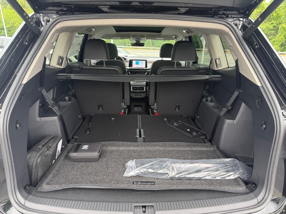 2026 Volkswagen Atlas SEL Premium R-Line