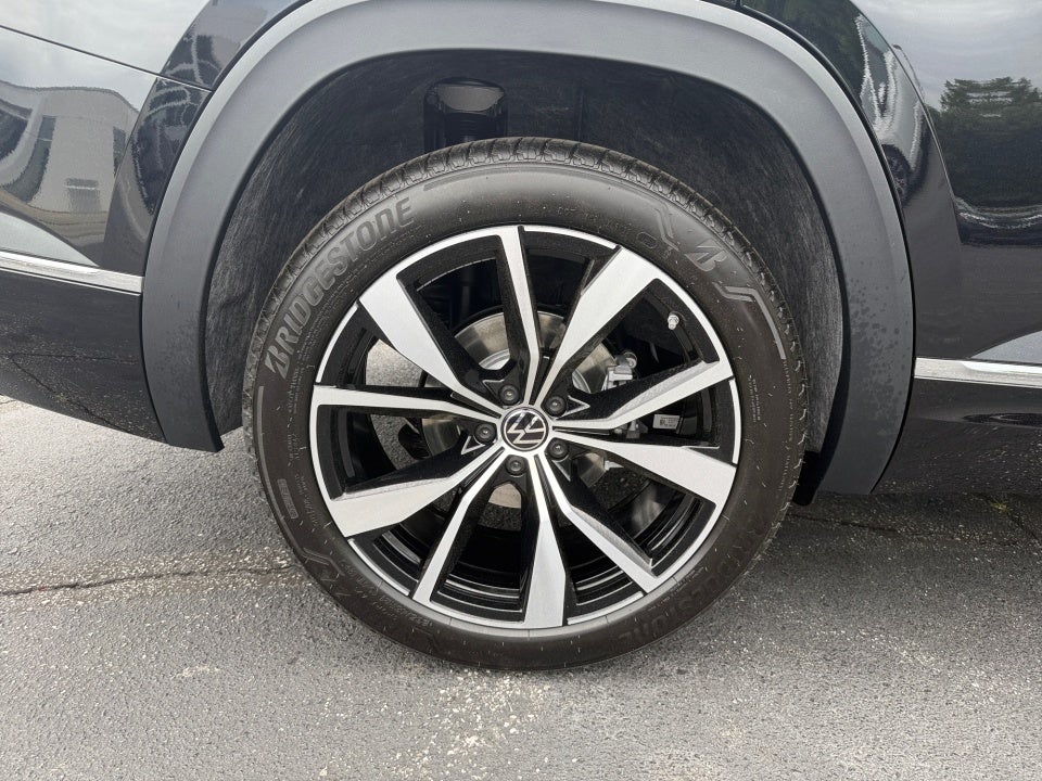 2026 Volkswagen Atlas SEL Premium R-Line