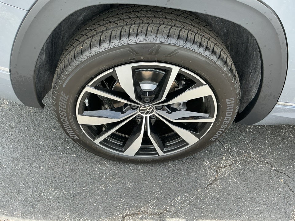 2026 Volkswagen Atlas SEL Premium R-Line