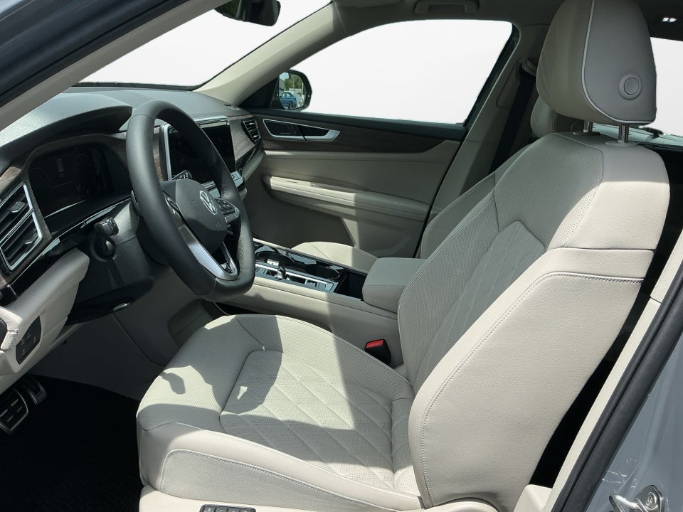 2026 Volkswagen Atlas SEL Premium R-Line