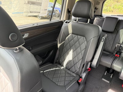 2026 Volkswagen Atlas SEL Premium R-Line