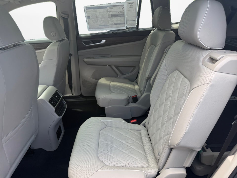 2026 Volkswagen Atlas SEL Premium R-Line