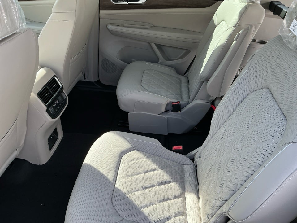 2026 Volkswagen Atlas SEL Premium R-Line