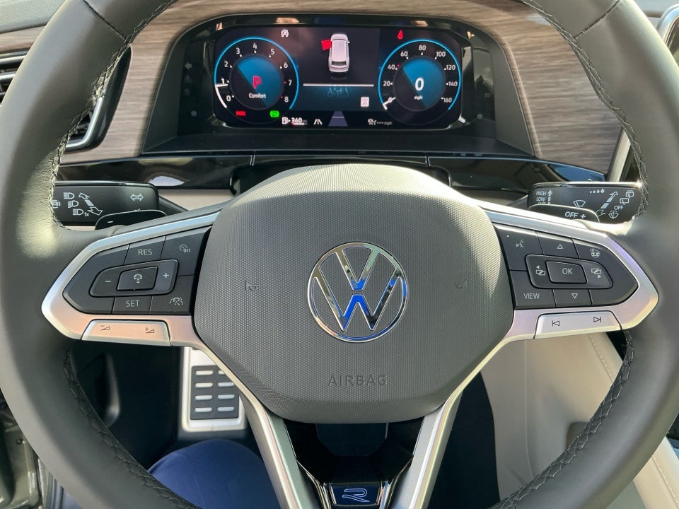 2026 Volkswagen Atlas SEL Premium R-Line