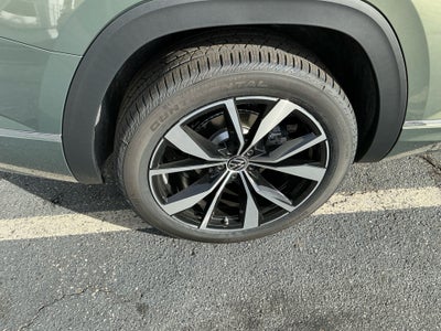 2026 Volkswagen Atlas SEL Premium R-Line