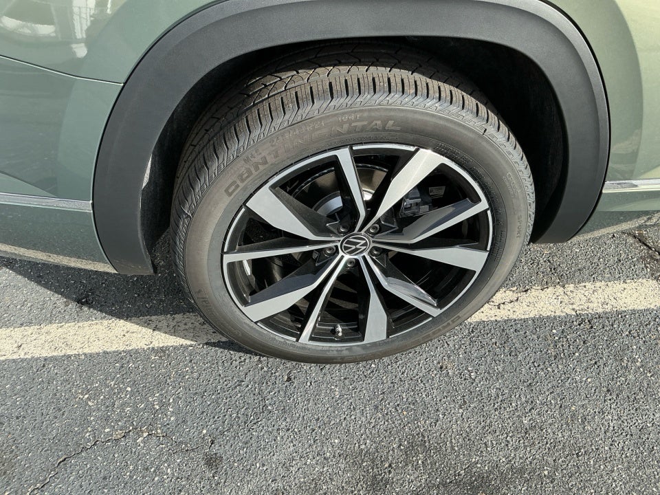 2026 Volkswagen Atlas SEL Premium R-Line