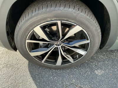 2026 Volkswagen Atlas SEL Premium R-Line