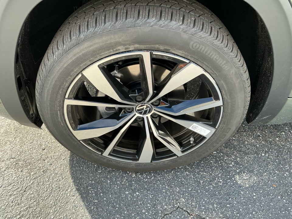 2026 Volkswagen Atlas SEL Premium R-Line