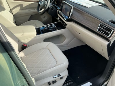 2026 Volkswagen Atlas SEL Premium R-Line