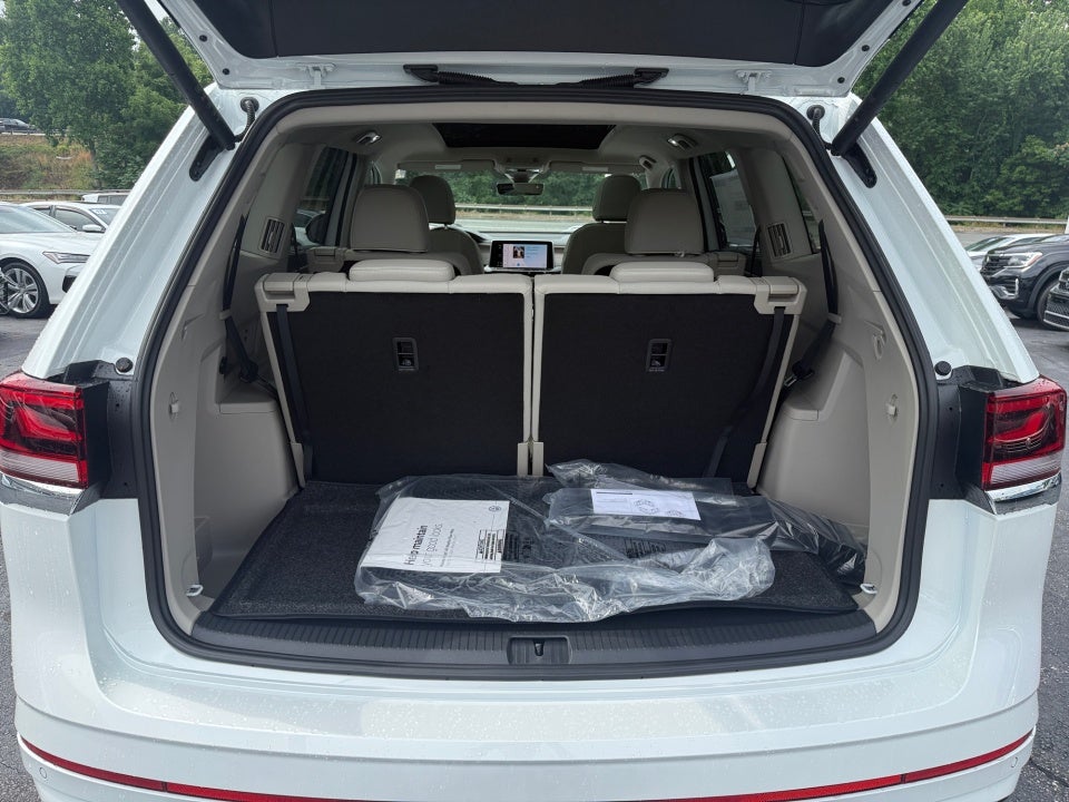 2026 Volkswagen Atlas SEL Premium R-Line