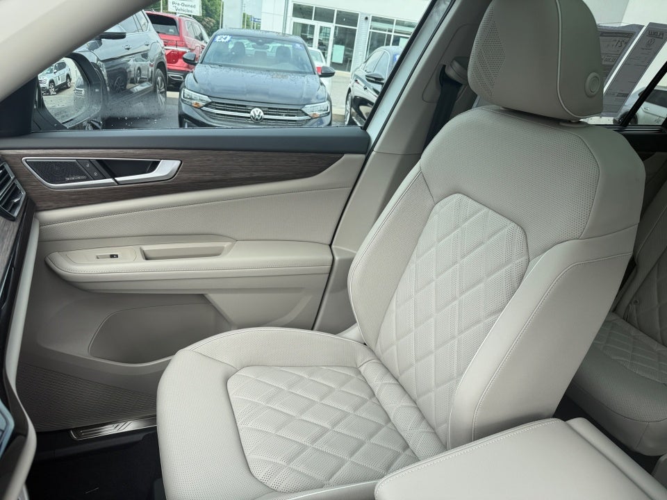 2026 Volkswagen Atlas SEL Premium R-Line