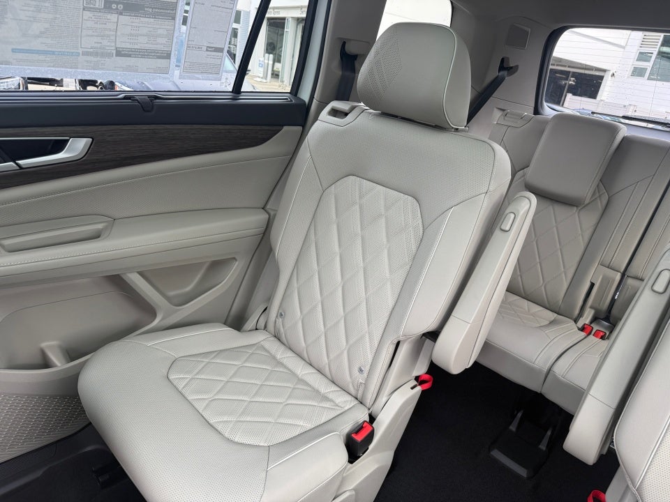 2026 Volkswagen Atlas SEL Premium R-Line