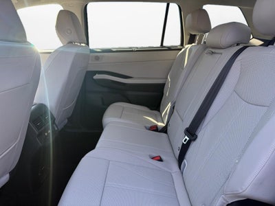 2027 Volkswagen Atlas SE w/Technology