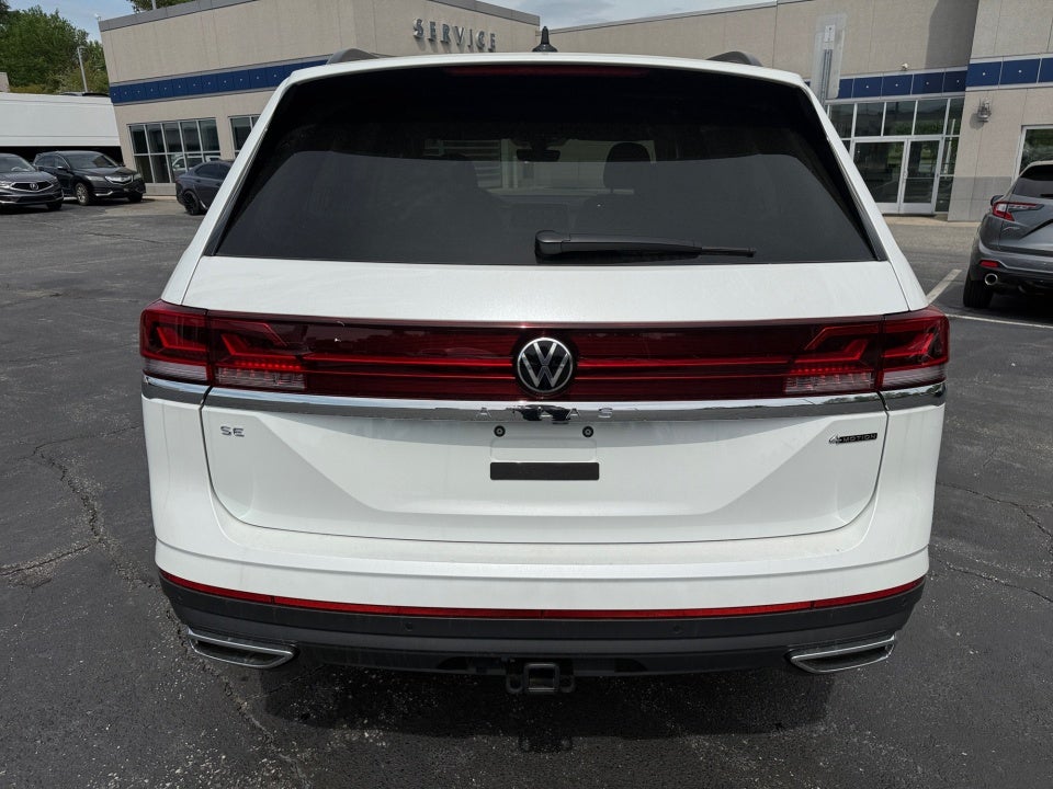 2026 Volkswagen Atlas SE with Technology