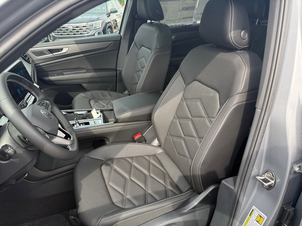 2026 Volkswagen Atlas Cross Sport SE with Technology
