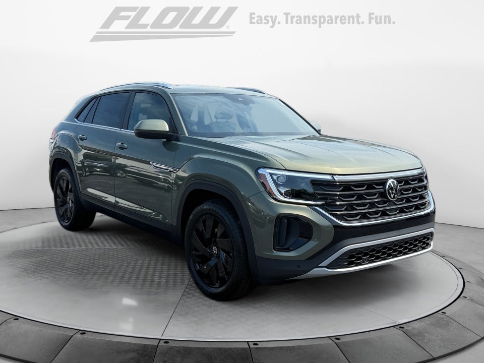 2026 Volkswagen Atlas Cross Sport SE with Technology